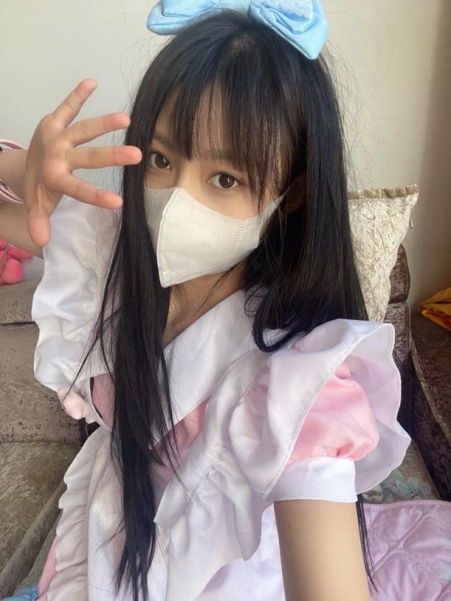 高顏值正妹鮑魚大特寫～粉嫩！ (12P）