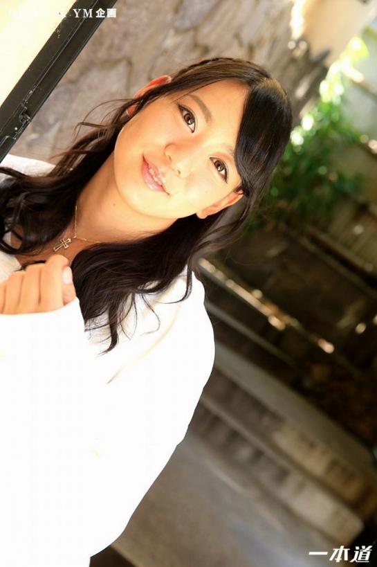 「あれ   何処かで見た作品だけど...ｗ 」　白石真琴 (30P)