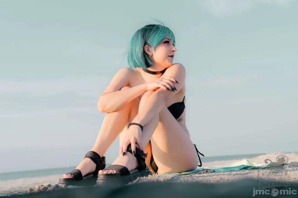 Lovely Space Kitten - Gwen BEACH (103P)