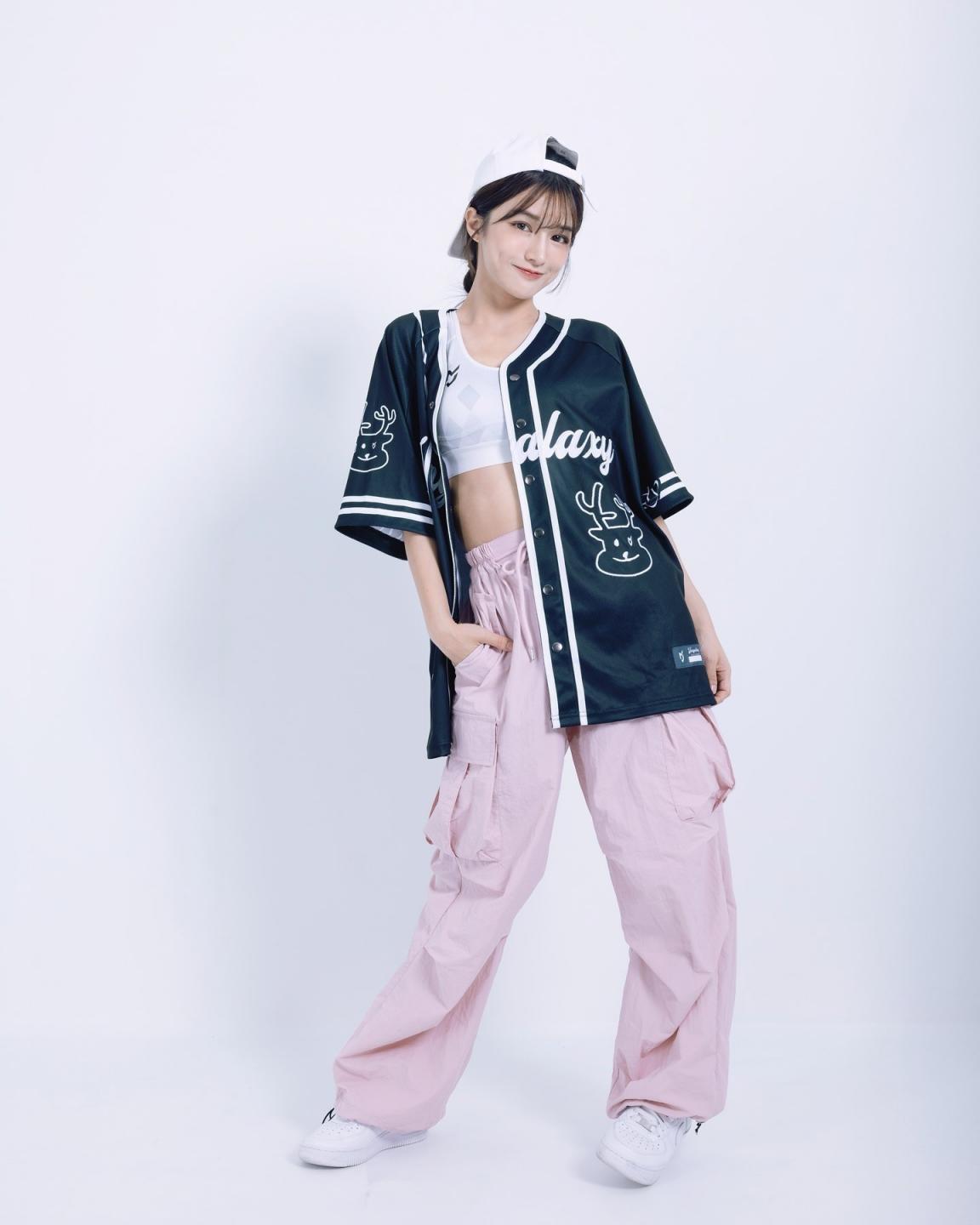 「YING_林岱縈」甜甜氣息太有戀愛感 (21P)