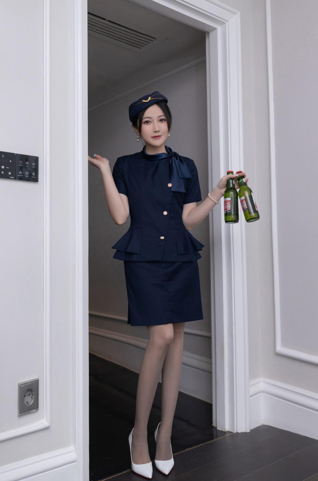 魚子醬Fish - 空姐制服（內購私拍無水印版）【120P】