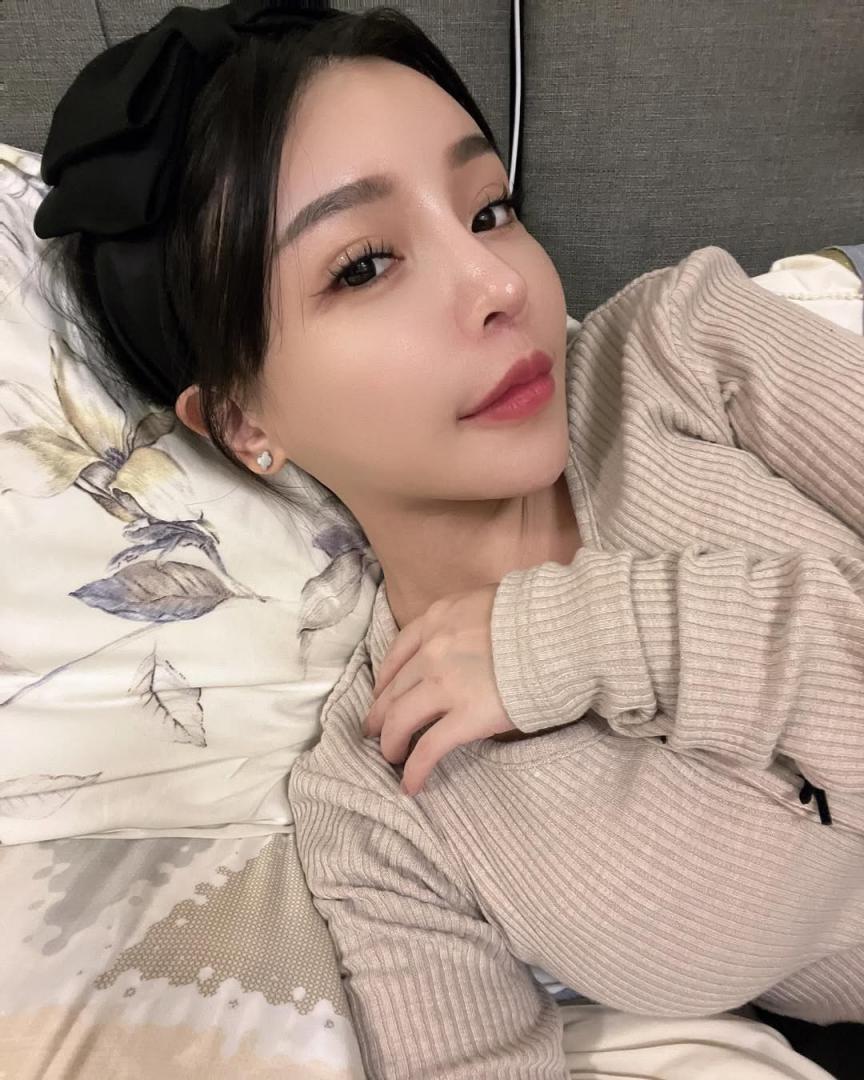 令人稱羨「葉曉蓁」甜美正妹 精緻童顏 (17P)