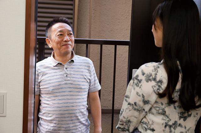小野坂ゆいか：義父に弄ばれた一週間 快感の虜になった巨乳若妻 小野坂ゆいか (21P)