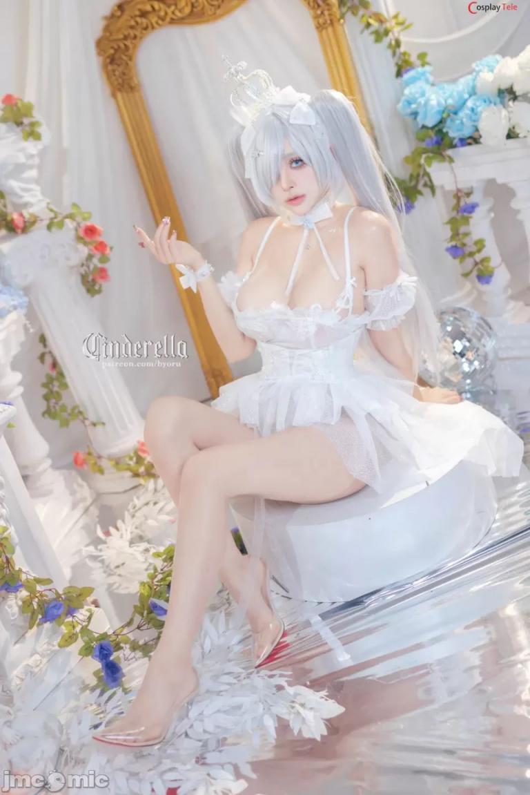 Byoru cosplay Cinderella – NIKKE (57P)