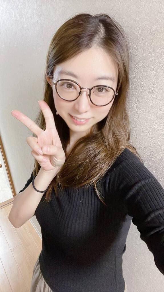 鄰家正妹身材很騷 (15P)