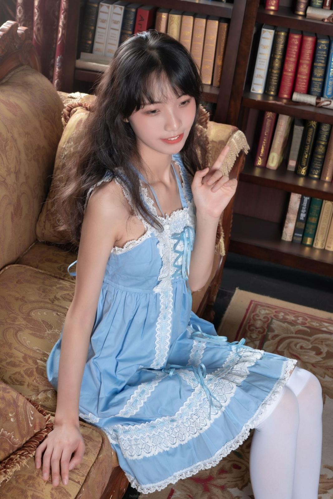 西瓜少女《藍色lo裙》 (67P)