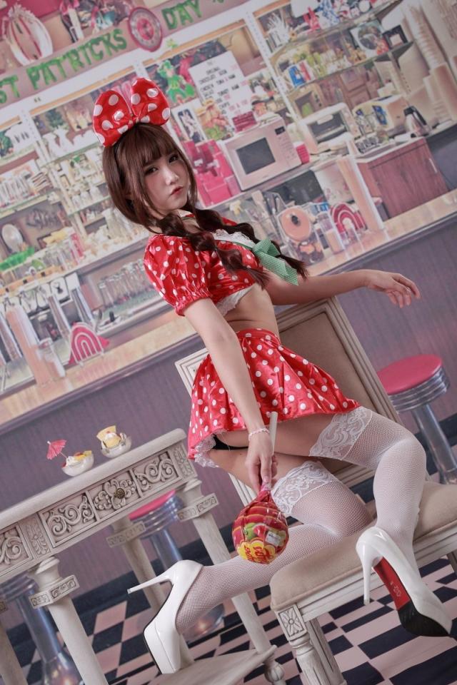 【Model寫真系列】白絲女仆 美麗的可愛誘惑【39P】