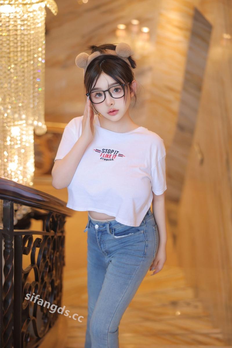 娜娜子yy《私購流出》