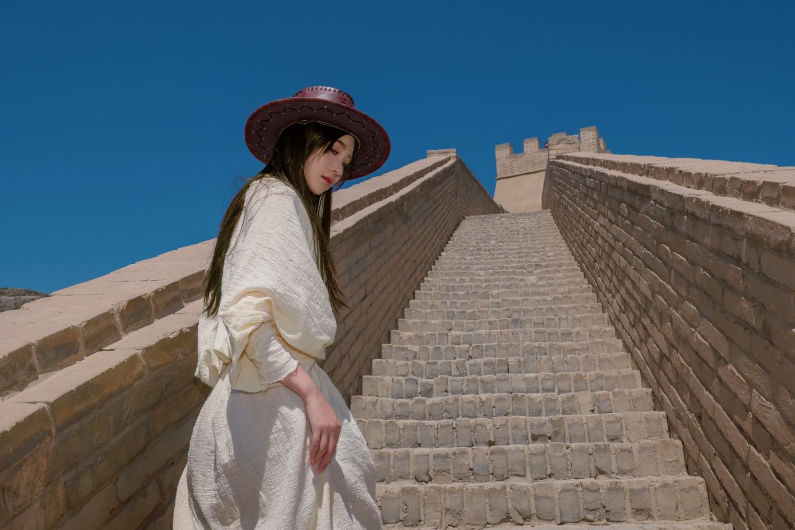 年年 Nnian-The Great Wall(46 photos) (46P)