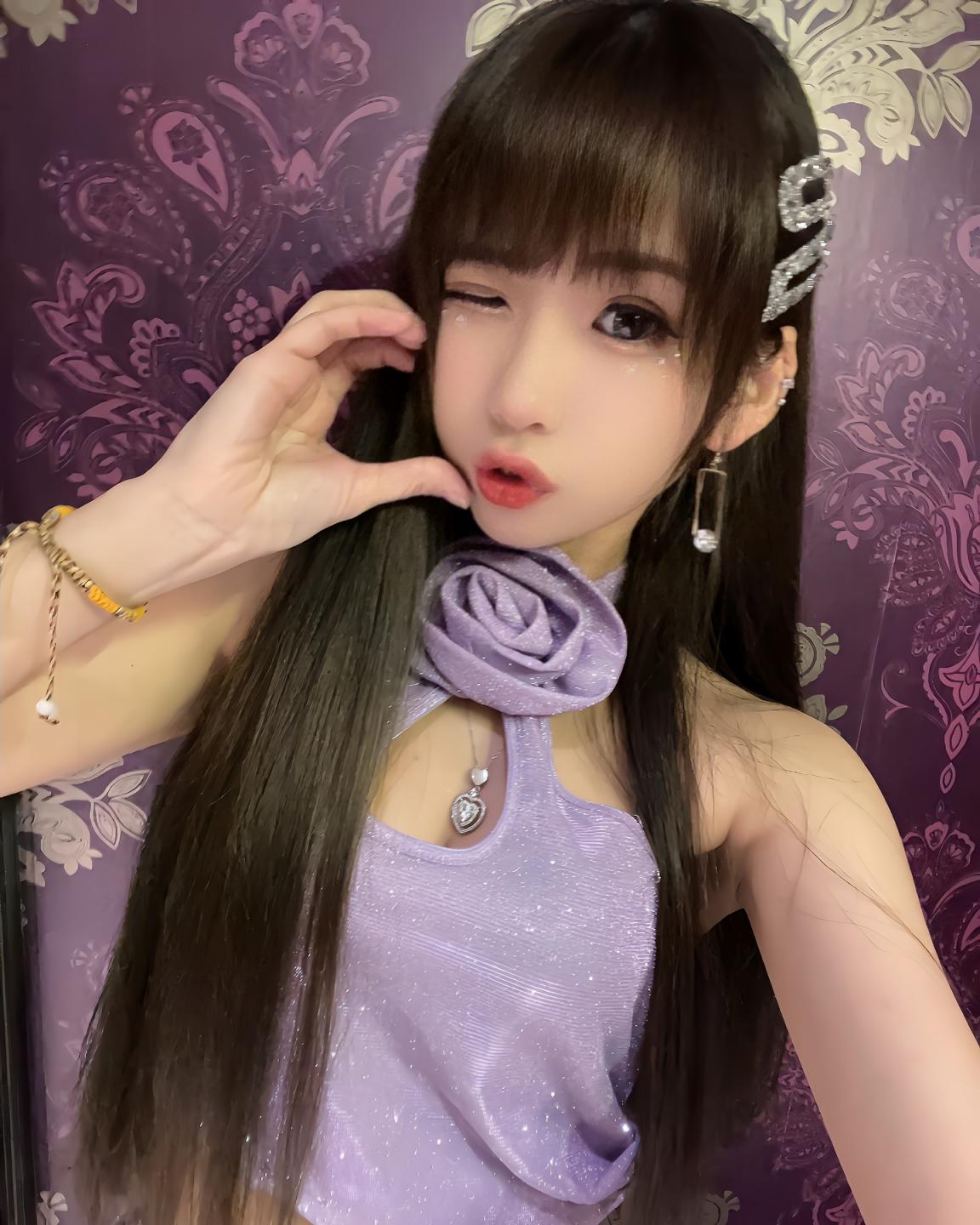 「棠妮萁」萌顏雪乳 真的是太犯規 (13P)
