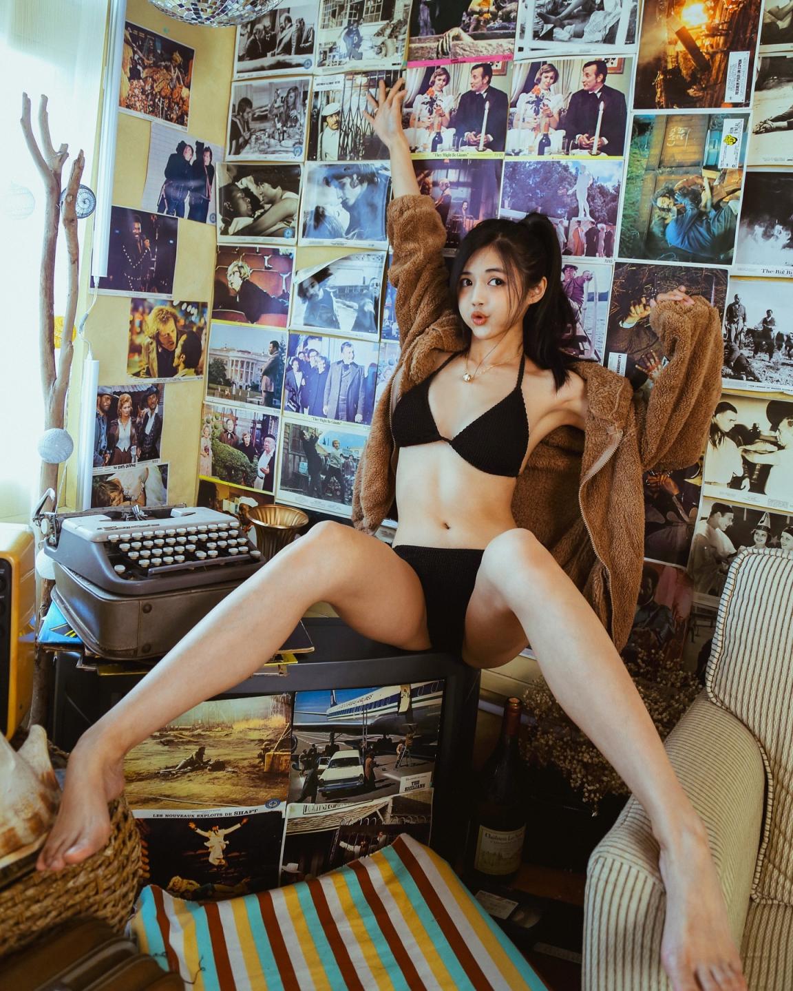 「ning_____7.9」南半球美乳 美妙的身材曲線 (20P)