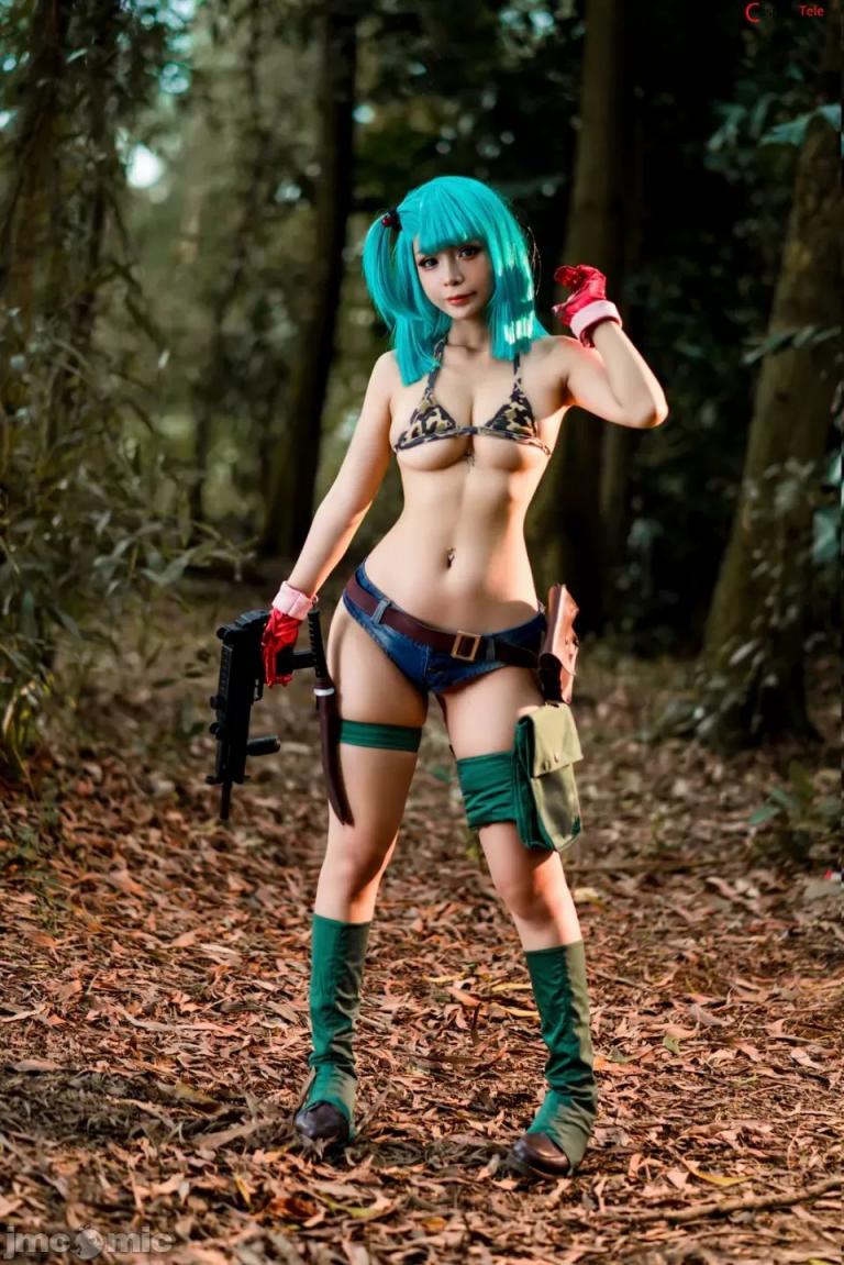 Umeko J cosplay Bulma – Dragon Ball (109P)