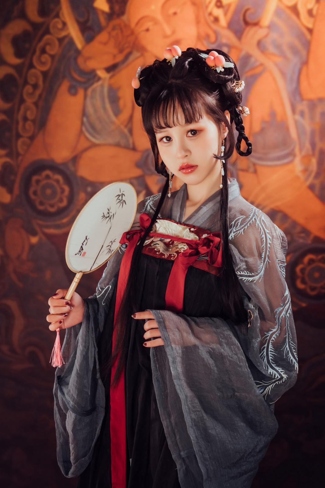 暈崽Zz《小琵琶精》 (100P)