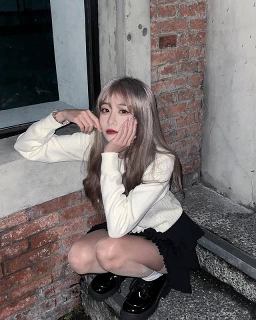 身材高挑纖瘦「梓蛋」好曲線讓人深深著迷 (10P)