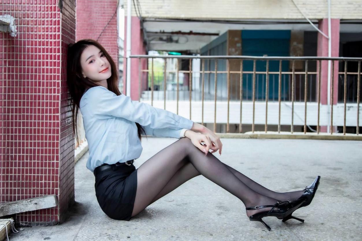 性感美腿黑絲襪-福利多多