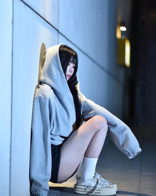 高顏值+極品身型「Chen Bai」擄獲你的芳心 (10P)