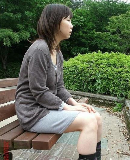 [自拍] 公園邂逅的美眉 (25P)