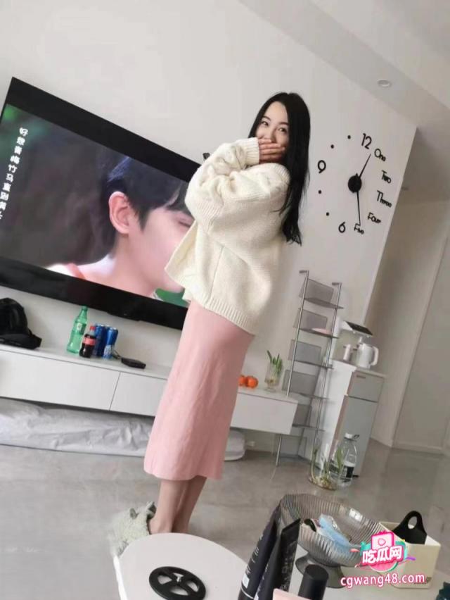 图片[4]-海角社区泡良大神 最新调教开发极品反差婊白虎美女邻居 第一次草屁眼贼紧！-福利多多