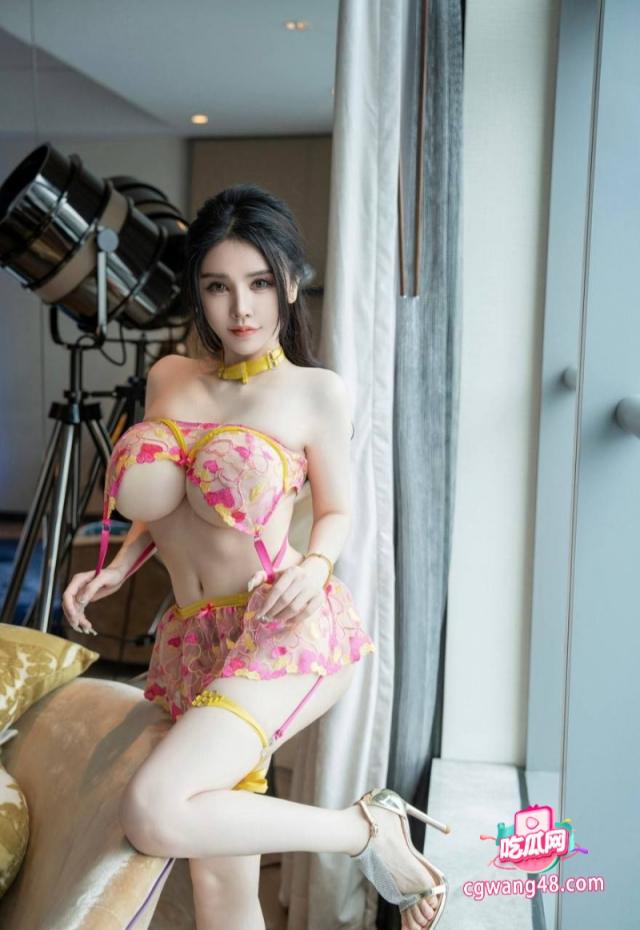 秀人网极品尤物 潘娇娇 最新大尺度写真花絮流出 核弹巨乳诱人无比！-福利多多