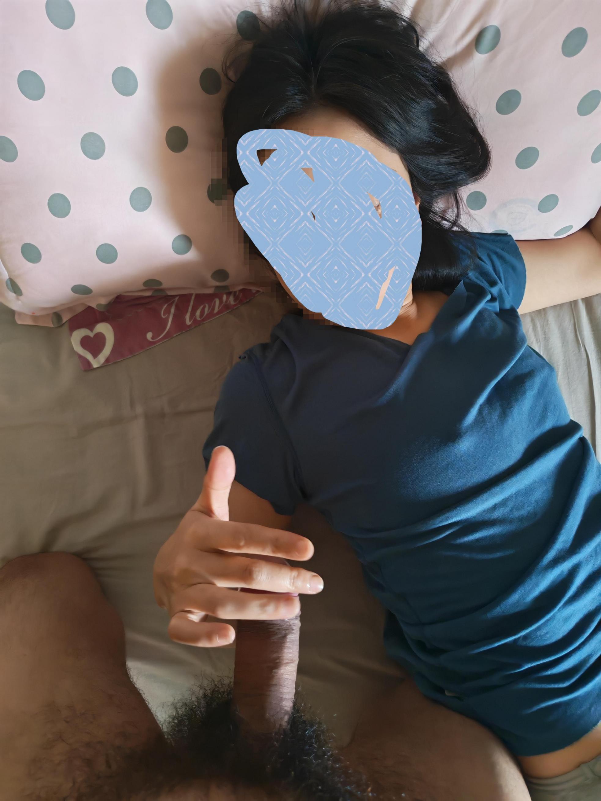 【自拍】又跑到女友家去了-福利多多
