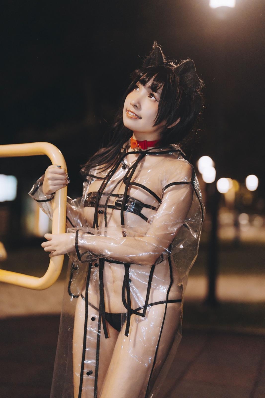 【網路收集系列】慕慕Momo《 溜雨衣貓貓 》大尺度VIP 福利帖【53P】