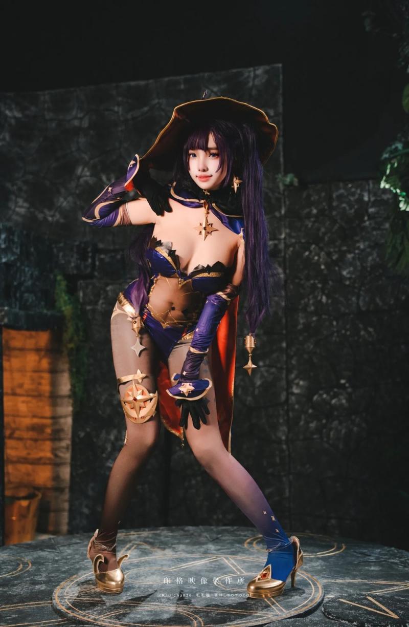 Momo-mona