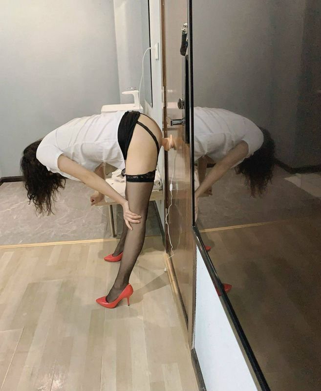 騷妻身材逆天 真會玩 (13P)